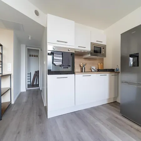 Appartement Maison 4 Ch, Ideal Deplacement Pro, Parking, Renove