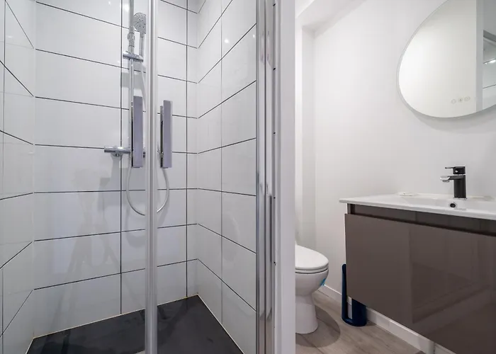 Maison 4 Ch, Ideal Deplacement Pro, Parking, Renove Apartment *