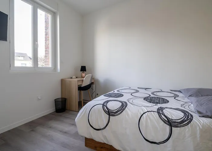 Maison 4 Ch, Ideal Deplacement Pro, Parking, Renove Apartment